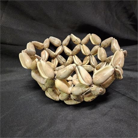 Woven Seashell Basket 10" Diameter
