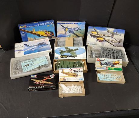 Assorted Collectible Airplane Model Kits