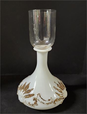 Beautiful Footed Vintage Wine Breather Carafe
