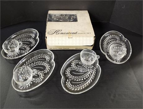 Vintage In Box Homestead Snack Set...8pc