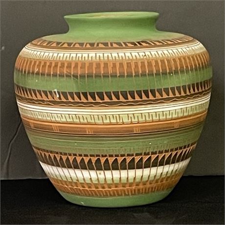 Signed Navajo Pottery Vase, 9" tall x 9" dia