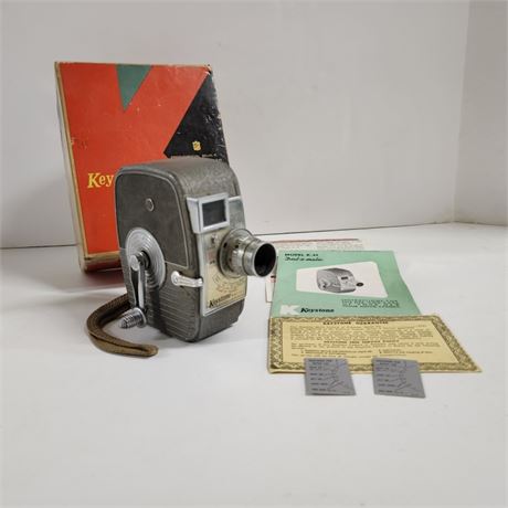 Vintage Keystone CAPRI K-25 8mm Dial-O-Matic Camera, c. 1946-1950s