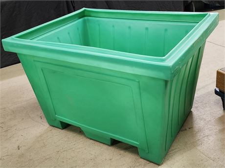 One Large Stackable Container, No Lid, 45x35x30