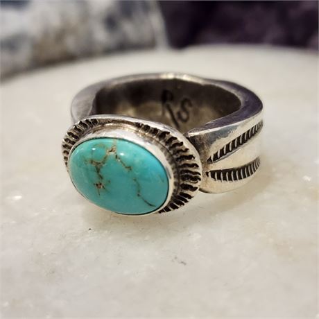 Lone Mountain Turquoise Ring set in Sterling Silver (925) by Ron Singer-Sz 8½