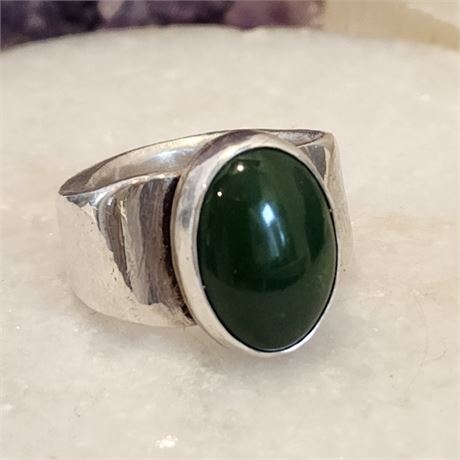 Jade set in Fine (999) Silver Ring by Ron Singer - sz 8½