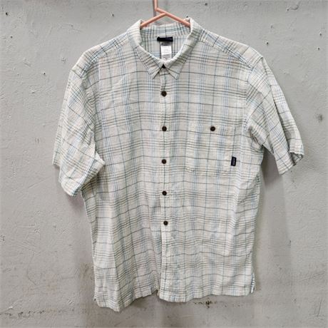 Patagonia Organic Cotton "No Tuck" Button Up Shirt, XL