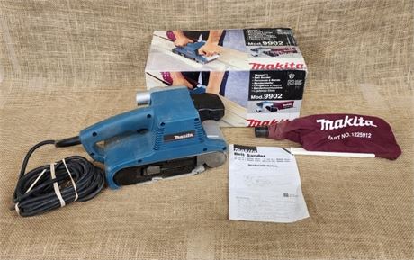 Nice Makita 9902 3" Belt Sander