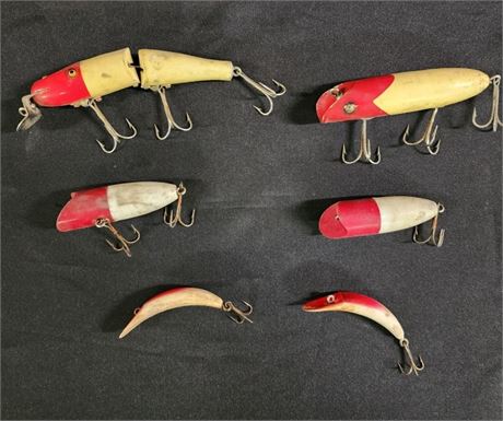 Assorted Vintage Pikie Plug Fishing Lures