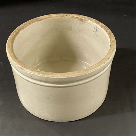 Vintage Short Crock, No Discernable Maker's Mark