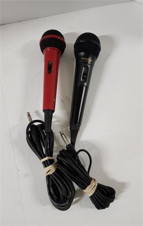 Pair of Microphones w/ Cords