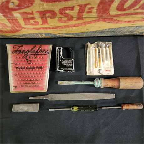 Assorted Vintage Tackle Box Items