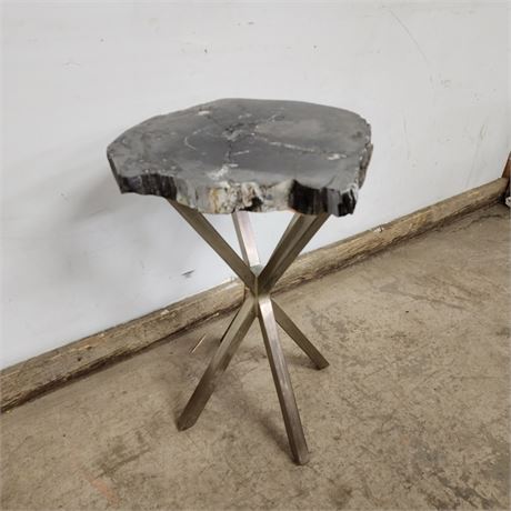 Unique Modern End Table - 24"⬆️