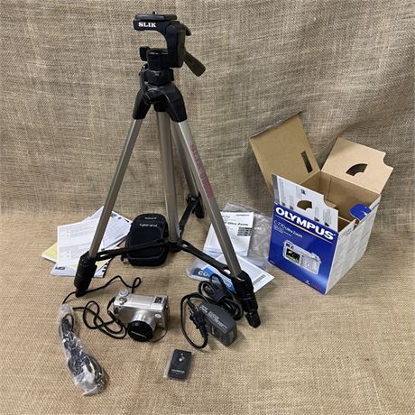 Olympus C770 Camera & Slik Tripod