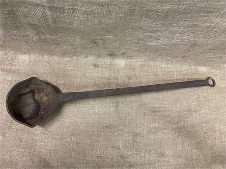 Antique Long Handle Cast iron Melting Spoon - 40"24"➡️/ 9" Diameter