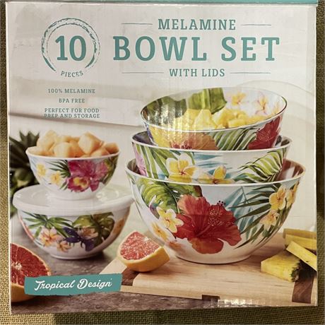 NIB Melamine Lidded Bowl Set