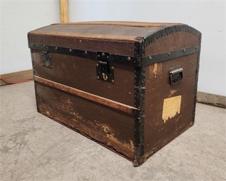 Antique Curved Top Wood Chest - 30x18x21