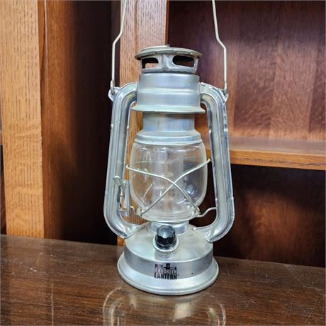 Rail Road Lamp Replica - Battery Operated