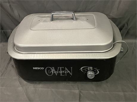 Nesco Plug-In Roaster Oven