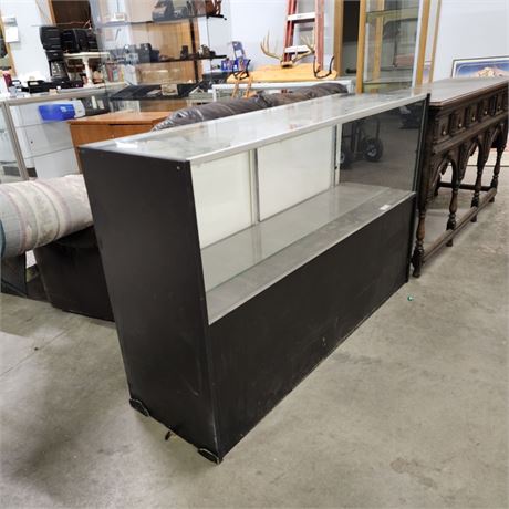 Glass Show Case w/ Sliding Doors & Shelf - 60x17x38