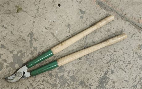 21" Landscaping Loppers