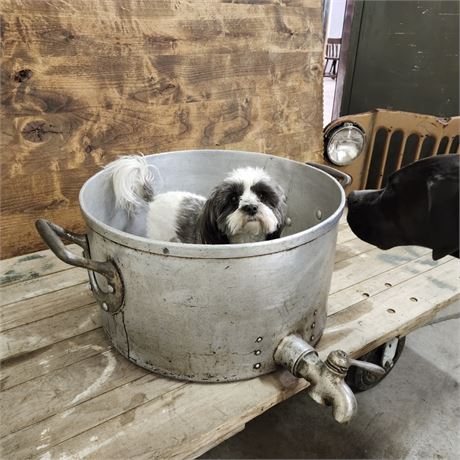 Vintage Metal Vat/Pot w/ Spigot - 21" Diameter - 11"⬆️