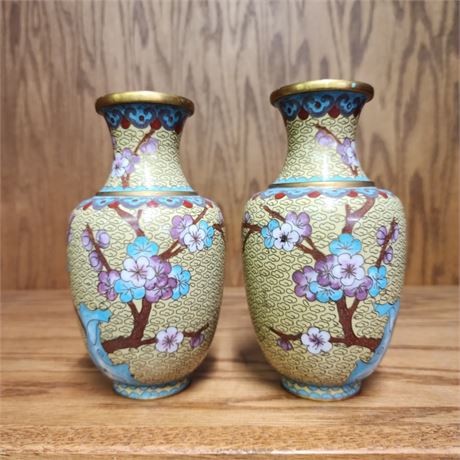 Vintage Cloisonné Vase Pair...3x6