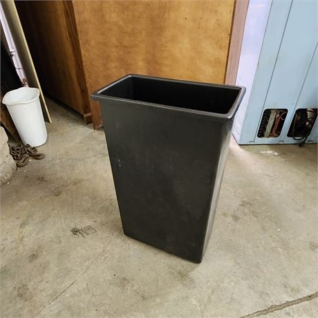 Bar Trash Container, 19x10x30