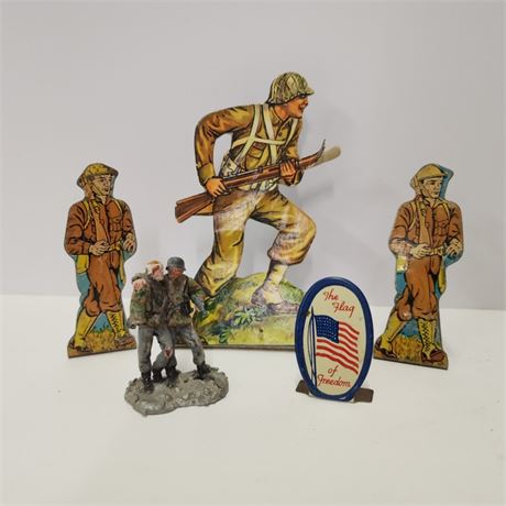 Vintage Mostly Metal Standing Infantry & Flag Figurines