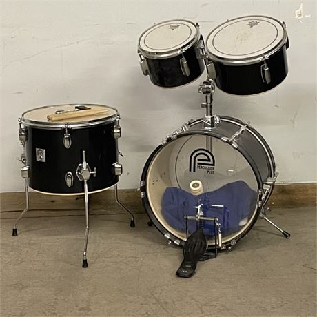 Remo Jr. Size Drum Kit w/ Drum Sticks