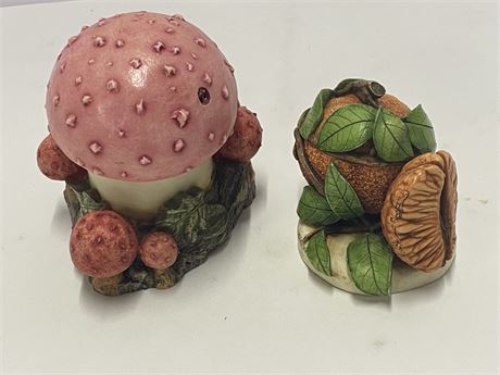 Collectible Harmony Kingdom Mushroom-Orange Pair