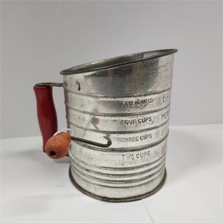 Vintage Bromwells Measuring Sifter