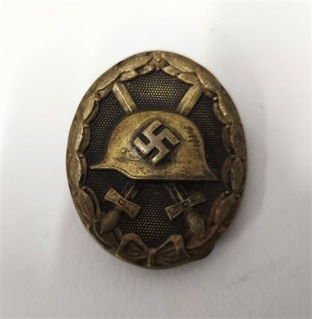 Vintage German 3rd Reich Black Wound Front Pin