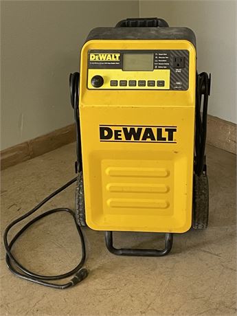 Dewalt Battery Charger/Starter-Works as it should!