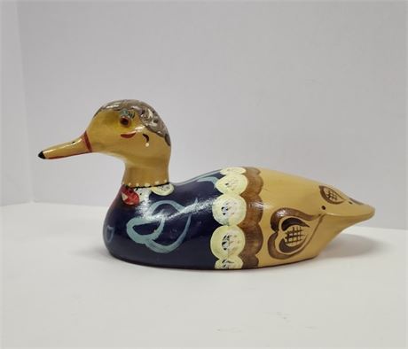 Hand Carved & Painted Wood Duck