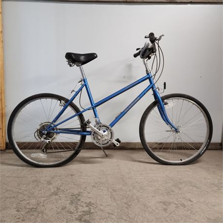 Schwinn Ladies Mirada Bicycle