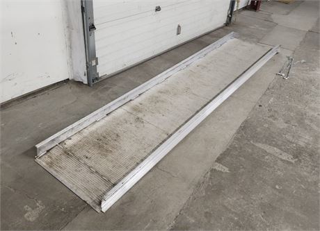 11' Magliner Cargo Loading Ramp w/ Chains - 28" Width