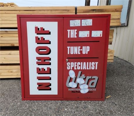 Niehoff Shop Parts Locking Cabinet w/ Key - 30x14x30