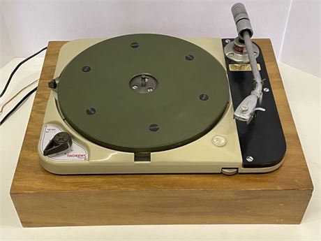 Vintage Thorens Model TD-124 Record Player (Switzerland)