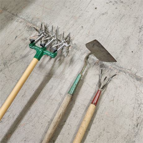 Gardening Tool Trio