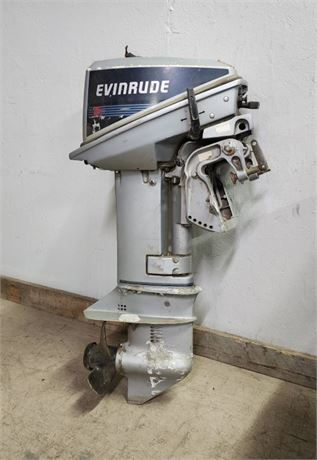 Evinrude 9.9 Outboard Motor-No info on Condition of this item.