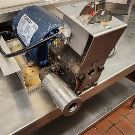 Fryer Air Pump - 16x12