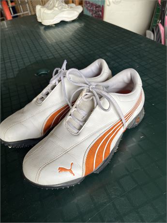 Men’s size 9 puma golf shoes