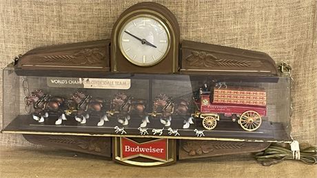 Vintage Budweiser Clydesdale Clock - Does Not Work - 35x20x8