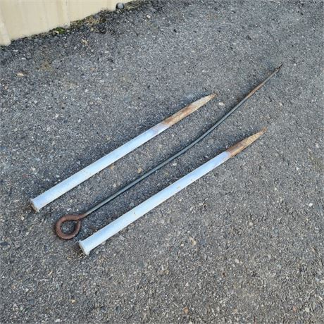 26" Hevy Metal Tent Spikes & Valve Key