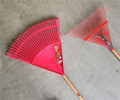 Leaf Rake Pair