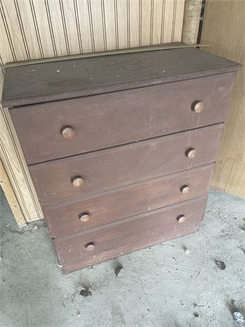 Chest of drawers