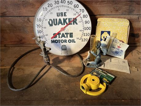 Vintage Quaker State Motor Oil Gas Station 12" Metal Thermometer Sign, Works!