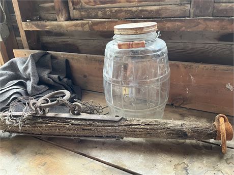 Vintage Single Tree Yoke-Large Jar-Blanket