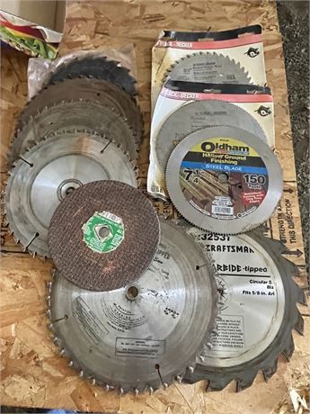 New and sharp sawblades