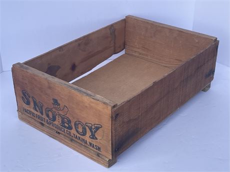 Antique Snoboy Fruit Crate - 17x12